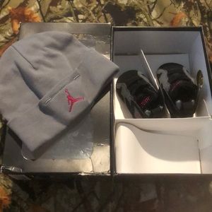 Jordan retro gift pack